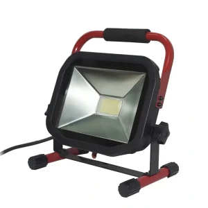 Flacher LED Baustrahler mit 38 Watt Neuheit